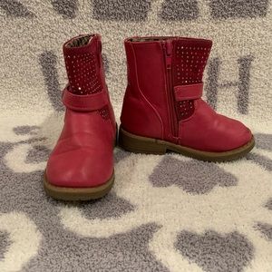 Pink toddler boots
